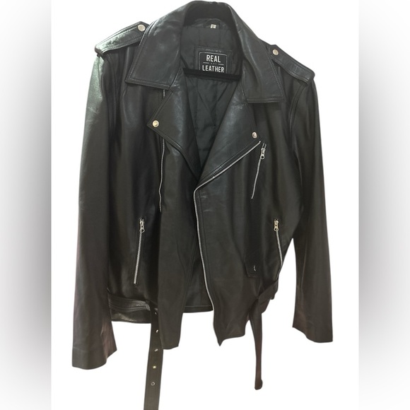 Black Leather Jacket with Silver Zippers - Picture 14 of 16